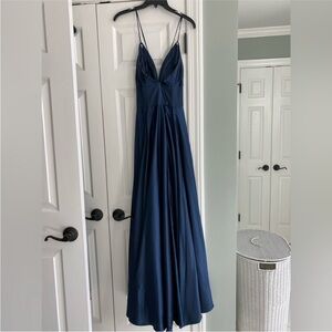 Elegant Navy Blue Satin Formal Dress Faviana Glamour size 4